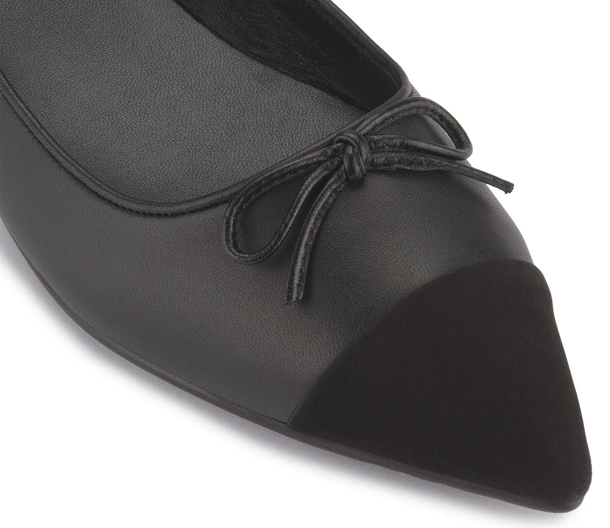 Ballerinas 2154-15, Schleife und Rauhlederkappe