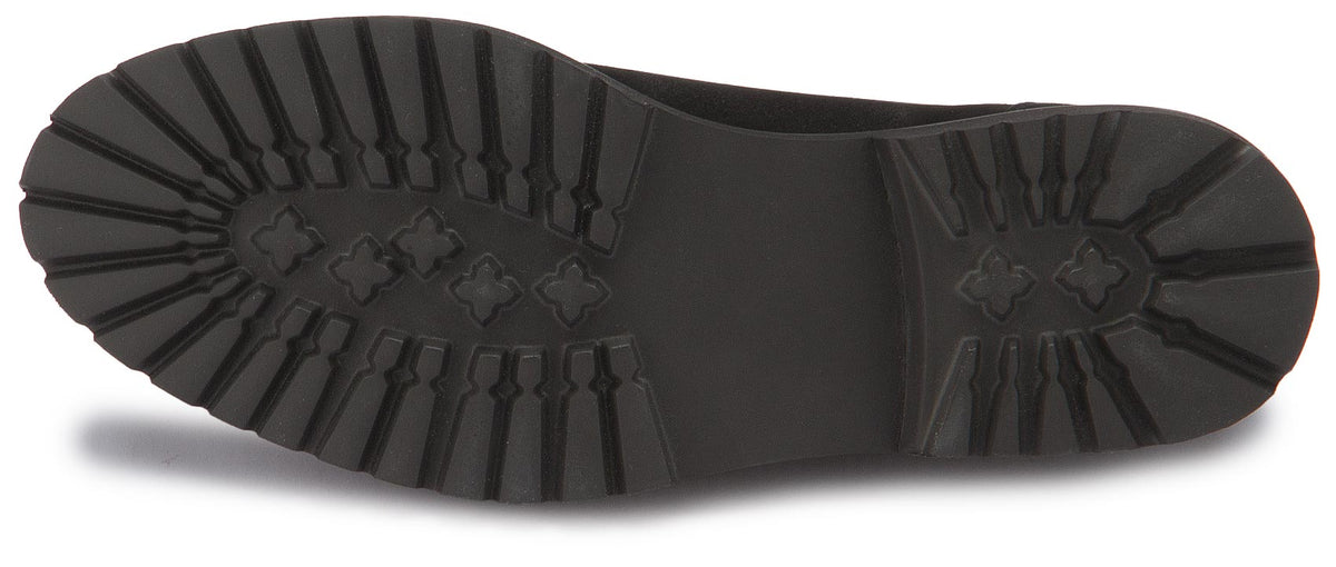 Unterseite mit ausgeprägtem Profil des Slippers 3330-25