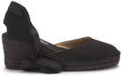 Seitenansicht der schwarzen Espadrilles mit Keilabsatz und Flechtoptik