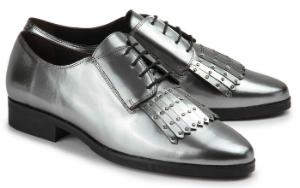 Uebergroessen Schnuerschuhe Leder glaenzend Haferlasche Silber