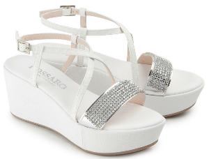 Untergroessen Wedges Sandalen Leder ueberzogener Keil Schmucksteine auf der Vorderseite Weiss Silber