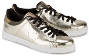 Sneaker Leder glaenzendes Finish Gold Uebergroesse