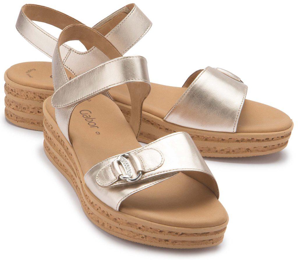 Sandale in Übergrößen mit Plateau in Silber