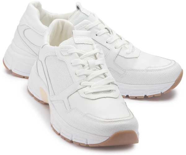 Oversized sneaker: 3125-15