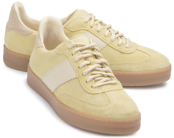 Sneaker in Untergrößen: 2560-16