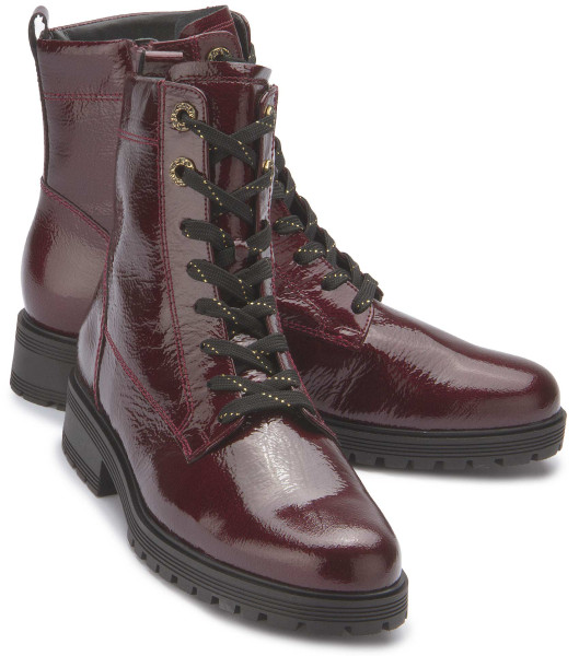 Lace-up boot in plus sizes: 3211-25