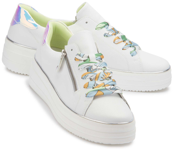 Oversized sneakers: 3506-15