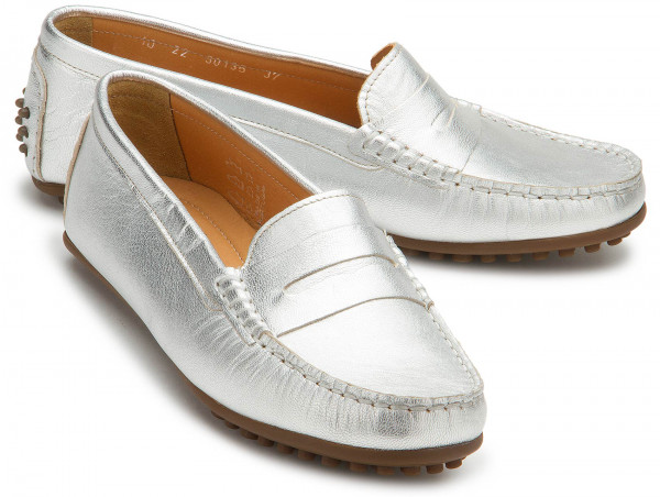 Loafers in oversizes: 3258-13