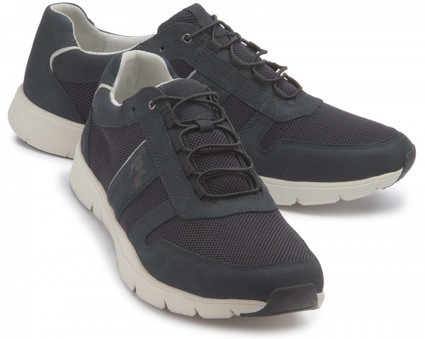 Sneaker in Übergrößen: 6466-14