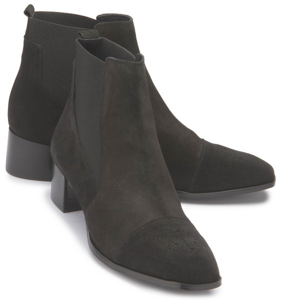 Chelsea boot in undersizes: 1572-25
