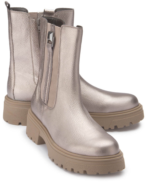 Chelsea boot in plus sizes: 3195-25