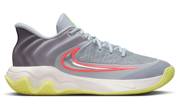 Nike Giannis Immortality 4 in plus sizes: 9156-25