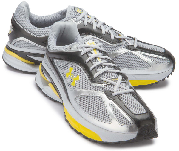 Under Armour Sneaker in Übergrößen: 8620-25