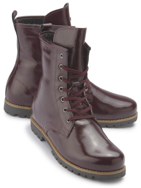 Schnürboot in Übergrößen: 4326-25