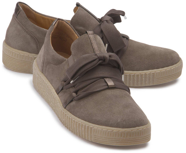 Oversized sneaker: 3145-25