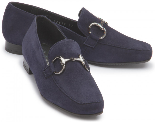 Loafers in oversizes: 3298-23