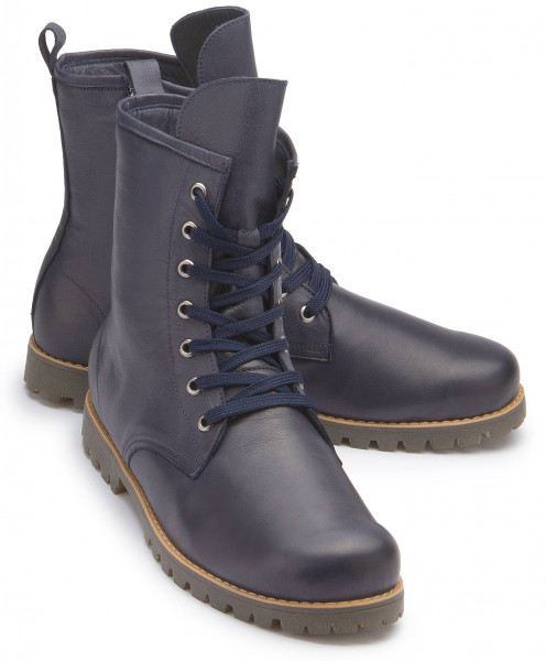 Lace up boot in oversize: 3188-23