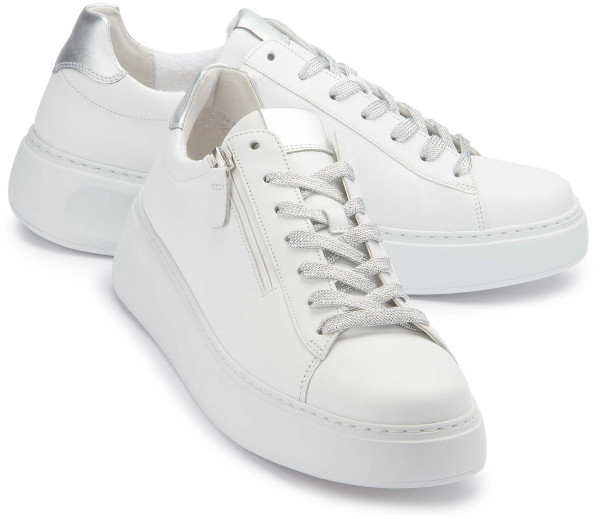 Oversized sneakers: 3026-15