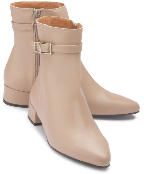 Stiefelette in Untergrößen: 2115-25