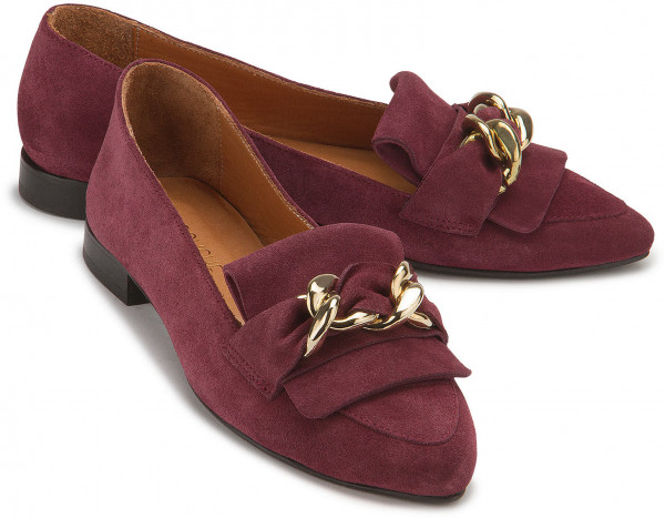 Loafers in oversizes: 2920-22