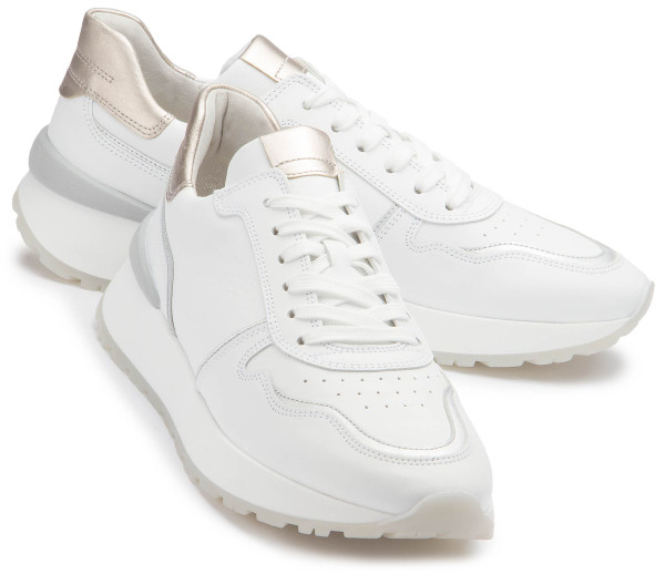 Oversized sneaker: 3061-15