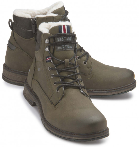 Lace-up boot in plus sizes: 7206-23