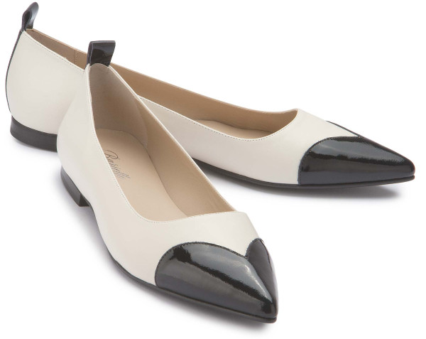 Ballerina in Übergrlößen: 2051-15